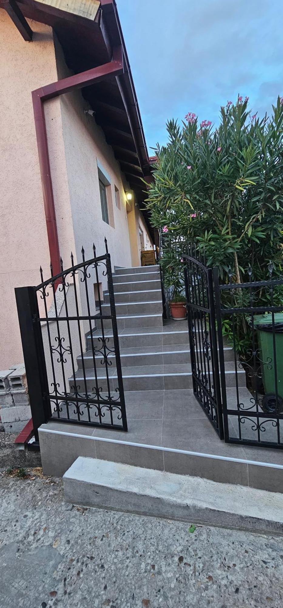 Apartment Stavrov